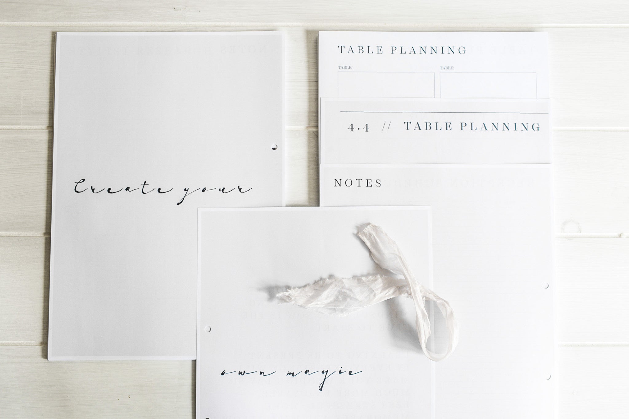 Wedding planning book / Spiral Bound / Wedding Organiser and the perfect engagement gift.