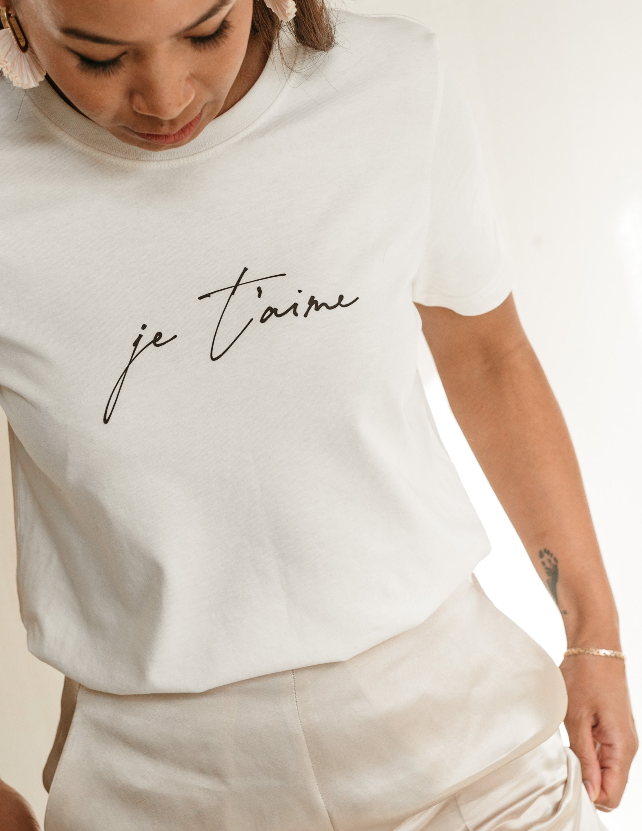 JE T'AIME Organic Cotton T-shirt - Feathers and Stone